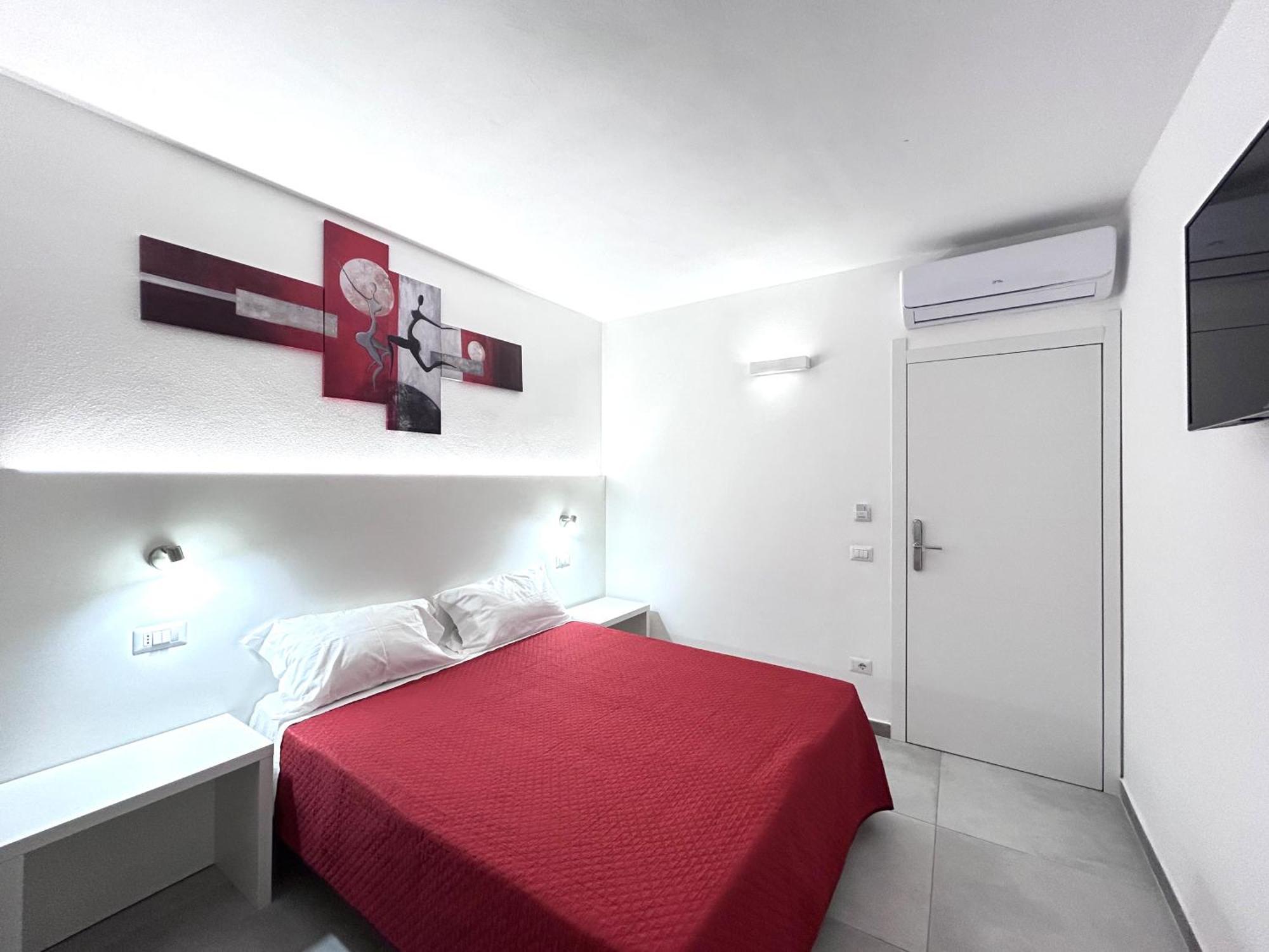 Longevity Hotel Tortolì Екстериор снимка