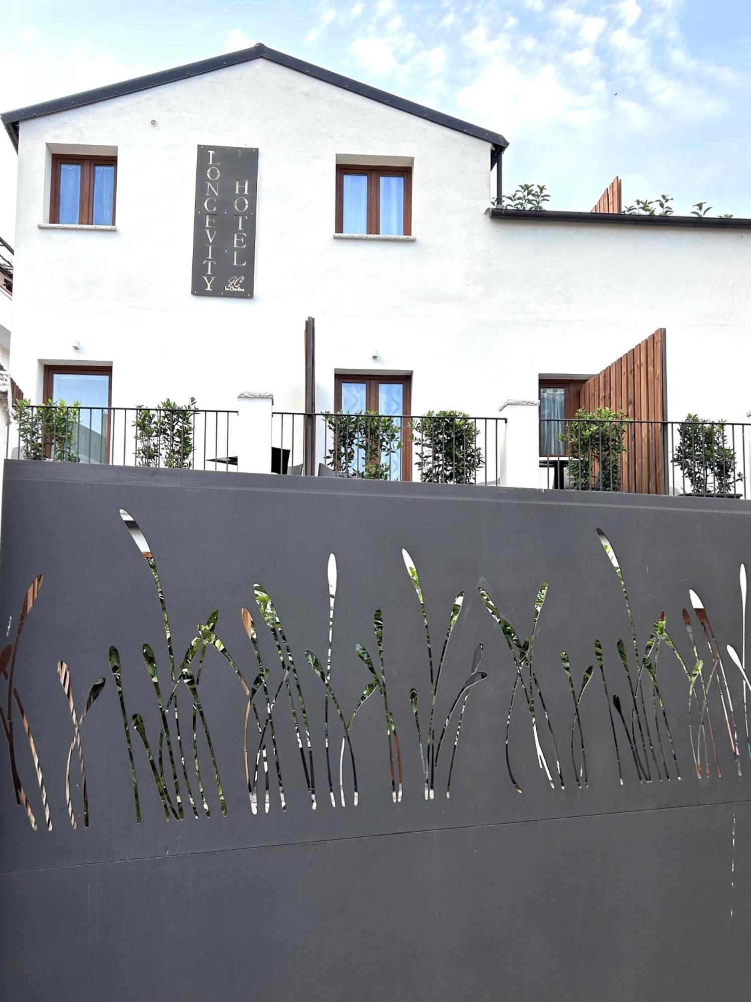 Longevity Hotel Tortolì Екстериор снимка