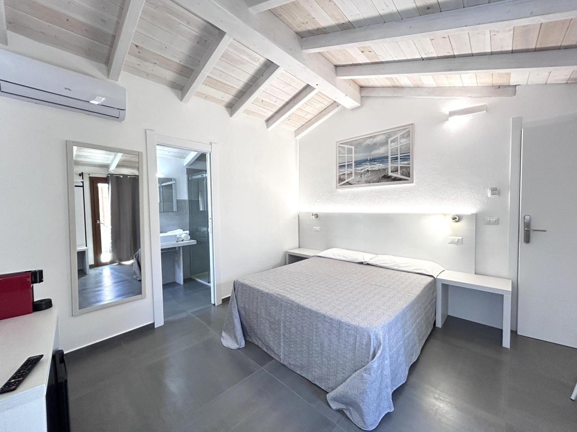 Longevity Hotel Tortolì Екстериор снимка